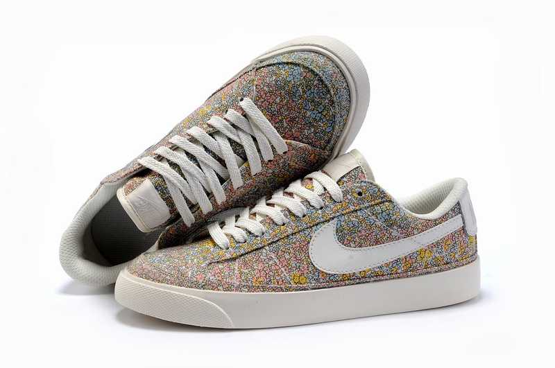 nike blazer low vintage femme cyan